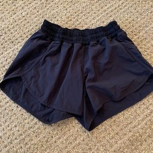 Lululemon Tracker Short 4”